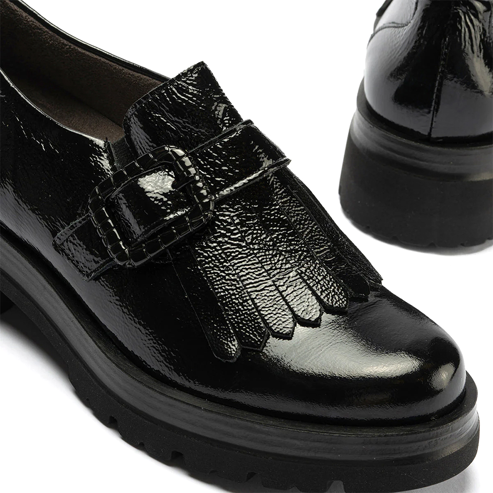 zapato abotinado charol mujer pitillos 10097 negro oxford chic 4 - ZAPATO ABOTINADO EN CHAROL MUJER PITILLOS 10097 NEGRO | ESTILO OXFORD CHIC CON TACÓN BAJO zapato abotinado charol mujer pitillos 10097 negro oxford chic 4 - ZAPATO ABOTINADO EN CHAROL MUJER PITILLOS 10097 NEGRO | ESTILO OXFORD CHIC CON TACÓN BAJO