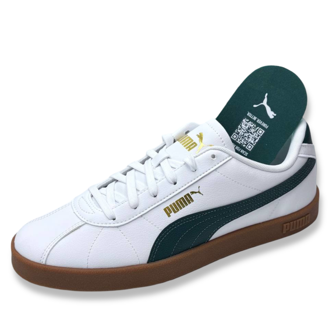 IMG 9248 - ZAPATILLA HOMBRE PUMA CLUB II SL | SNEAKERS DE PIEL VEGANA, SUELA DE GOMA Y DISEÑO RETRO Zapatillas hombre Puma Club II SL - sneakers de piel sintética en color blanco con detalles en verde, suela de goma y diseño retro.