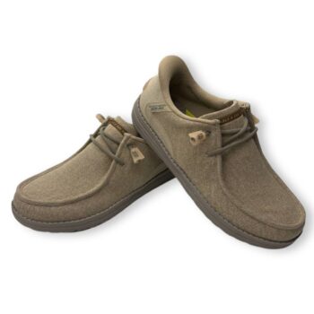 Skechers Relaxed Fit Street 210959 en lona vegana lavable, diseño cómodo y flexible con plantilla Memory Foam. Perfecto para el día a día.