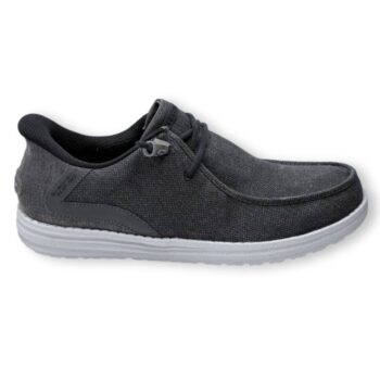 Skechers Relaxed Fit Street 210959 en lona vegana lavable, diseño cómodo y flexible con plantilla Memory Foam. Perfecto para el día a día.