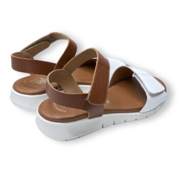 IMG 2628 - SANDALIA MUJER VALERIAS 2021 | DISEÑO JUVENIL CON CIERRE DE VELCRO Y SUELA ULTRALIGERA valerias-2021-blanco-marron.jpg