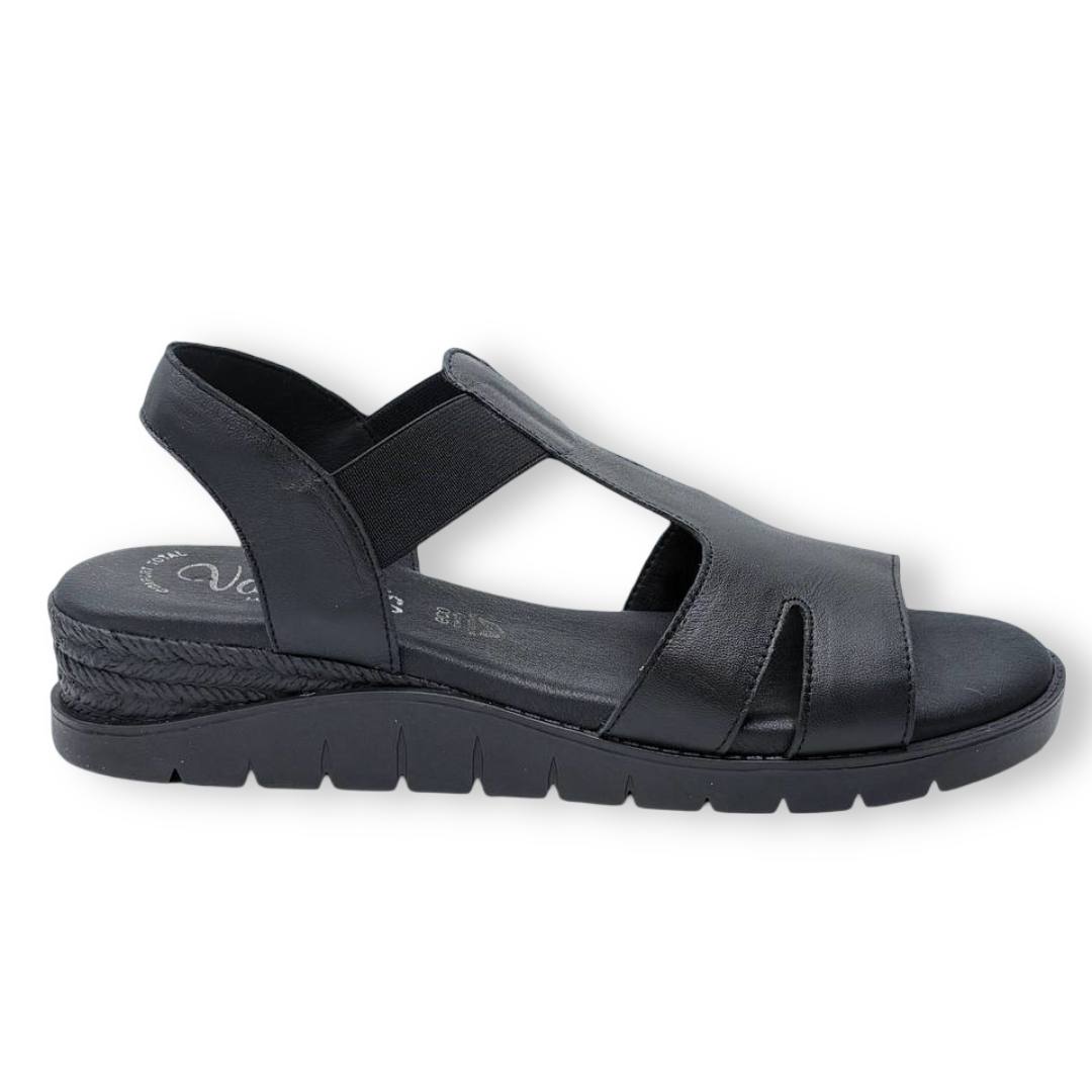 IMG 2690 - SANDALIA MUJER VALERIAS 1025 NEGRO | CALZADO CÓMODO CON ELÁSTICOS Y SUELA LIGERA PARA USO DIARIO valerias-1025-negro.jpg VALERIA’S 1025