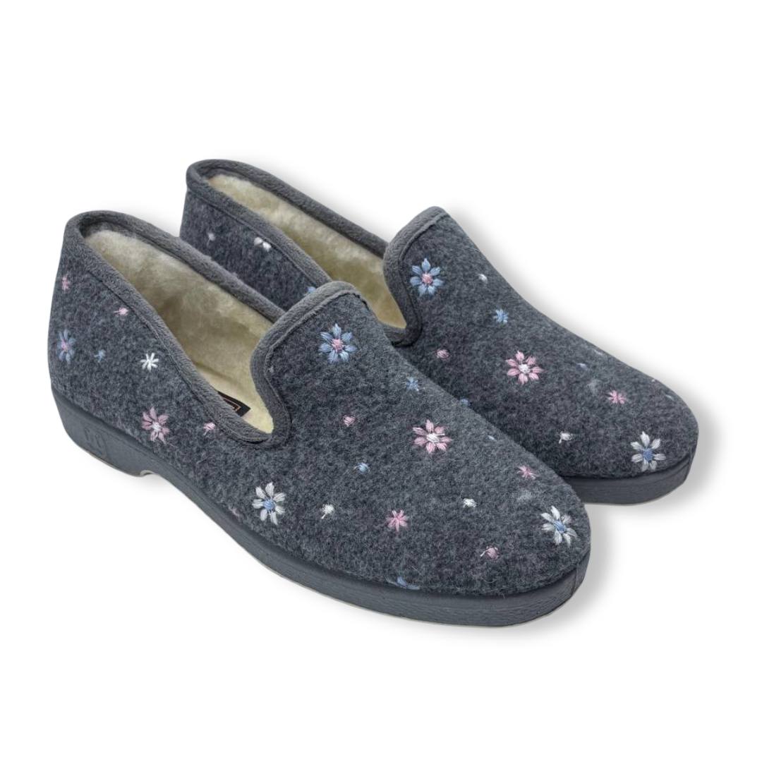 IMG 8548 - ZAPATILLAS DE CASA DOCTOR CUTILLAS 320 | CONFORT Y CALIDEZ ZAPATILLAS_DE_CASA_DOCTORCUTILLAS_320_00
