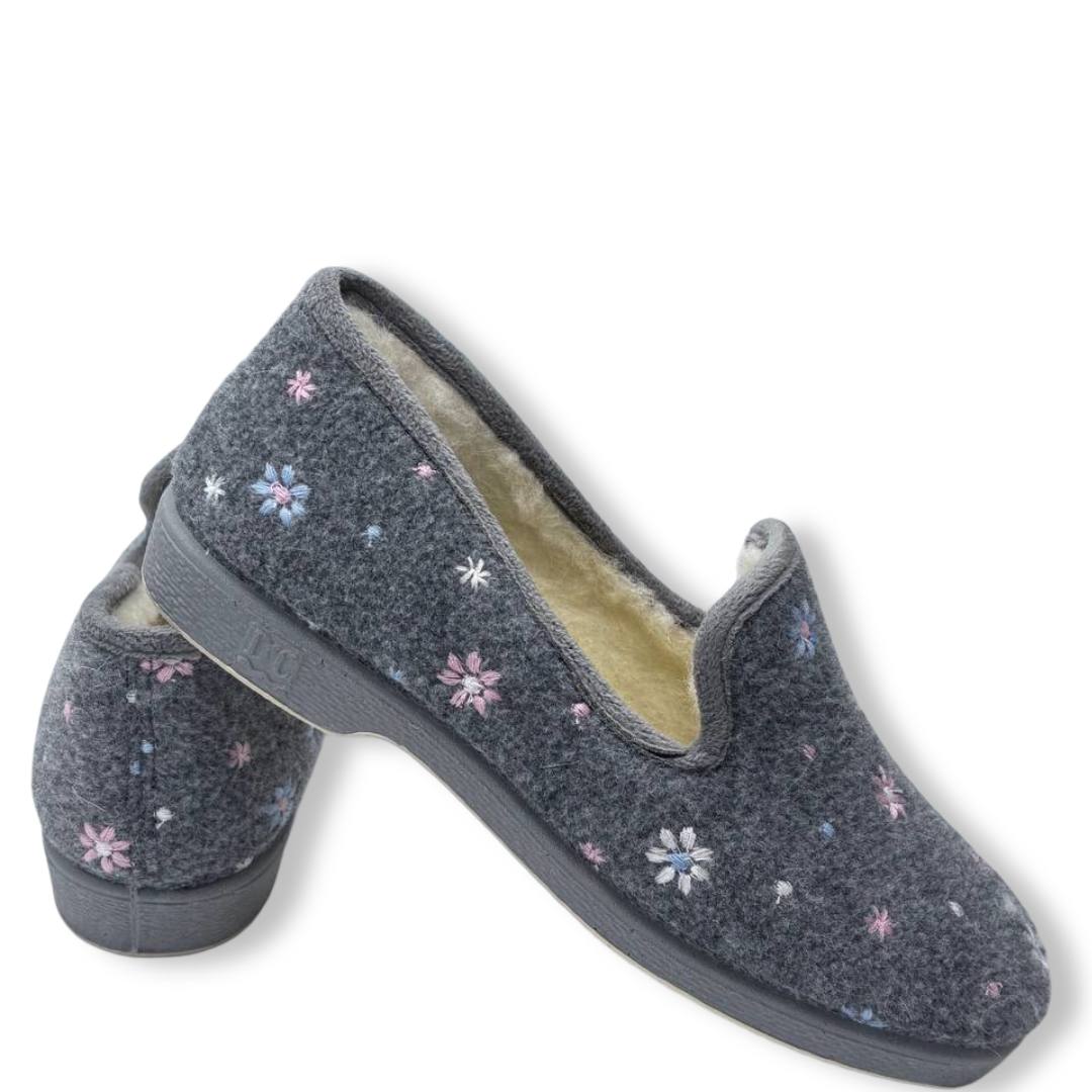 IMG 8579 - ZAPATILLAS DE CASA DOCTOR CUTILLAS 320 | CONFORT Y CALIDEZ ZAPATILLAS_DE_CASA_DOCTORCUTILLAS_320_00