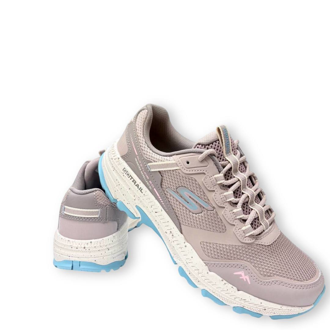 IMG 6307 - ZAPATILLAS SKECHERS GO RUN TRAIL ALTITUDE 2.0 TAUPE BLUE | RENDIMIENTO Y COMODIDAD SKECHERS_MUJER_GO_RUN_TRAIL_ALTITUDE_TPLB_TAUPE_BLUE_129525