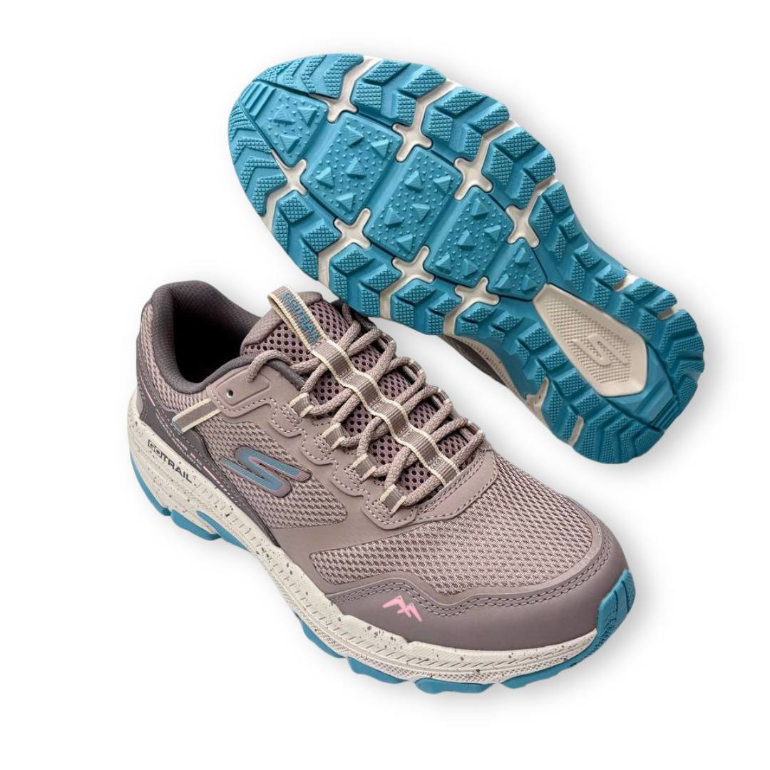 IMG 6331 - ZAPATILLAS SKECHERS GO RUN TRAIL ALTITUDE 2.0 TAUPE BLUE | RENDIMIENTO Y COMODIDAD SKECHERS_MUJER_GO_RUN_TRAIL_ALTITUDE_TPLB_TAUPE_BLUE_129525