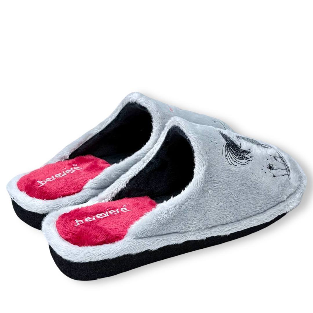 IMG 8397 - ZAPATILLAS DE CASA BEREVERE IN5508 | COLOR, COMODIDAD Y DISEÑO DIVERTIDO Berevere_S_IN5508_AZULINO