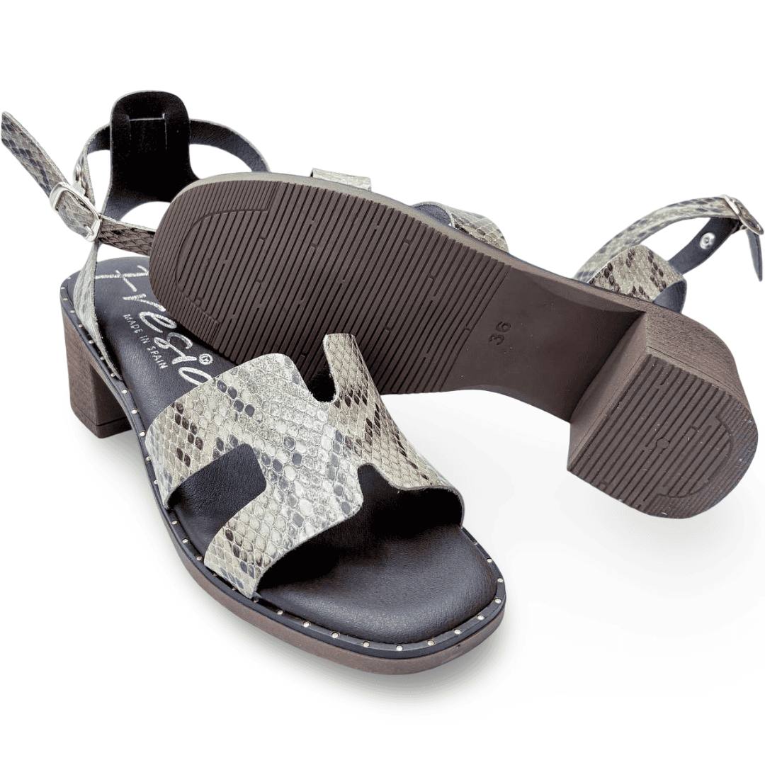 IMG 0302 - SANDALIA TACON SEÑORA FRESIA 556 | Elegancia versátil para verano sandalia_senora_tacon_fresia_556_taupe