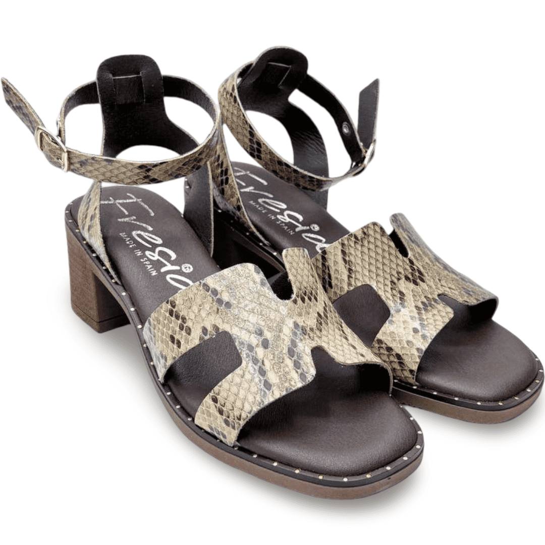 IMG 0353 - SANDALIA TACON SEÑORA FRESIA 556 | Elegancia versátil para verano sandalia_senora_tacon_fresia_556_taupe